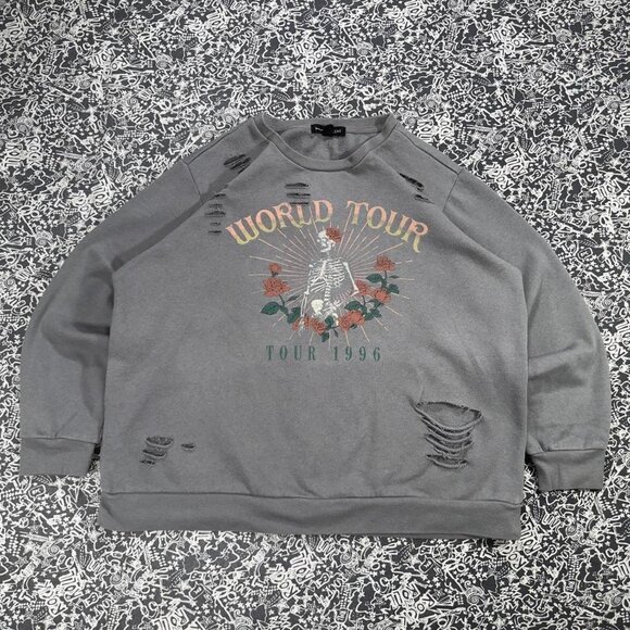 🎸 Distressed Social Scene World Tour crewneck – Women’s 2X - Picture 1 of 7